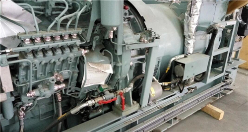 三菱S6R柴油發(fā)動機燃油噴油管、燃油溢流管的拆卸檢測