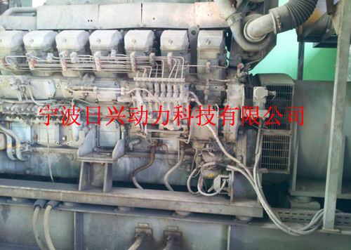 三菱R16柴油發(fā)動機(jī)后部裝置的檢測、修理