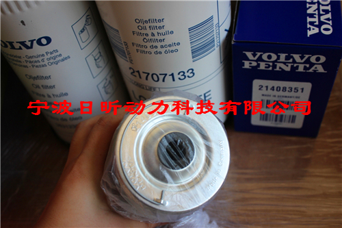 沃爾沃TAD1030GE柴油機(jī)、發(fā)電機(jī)維修保養(yǎng)濾清器配件型號(hào)查詢中心，沃爾沃發(fā)動(dòng)機(jī)氣門導(dǎo)管技術(shù)參數(shù)