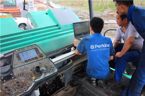 專業(yè)維修鉑金斯發(fā)動機