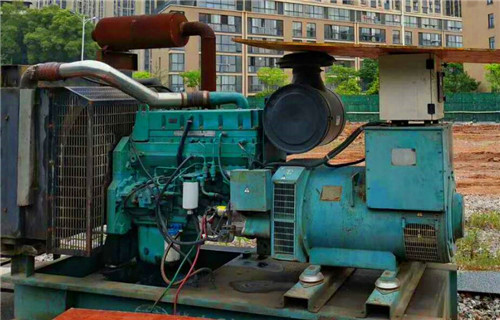 北侖柴油發(fā)電機(jī)維修要多少錢(qián)