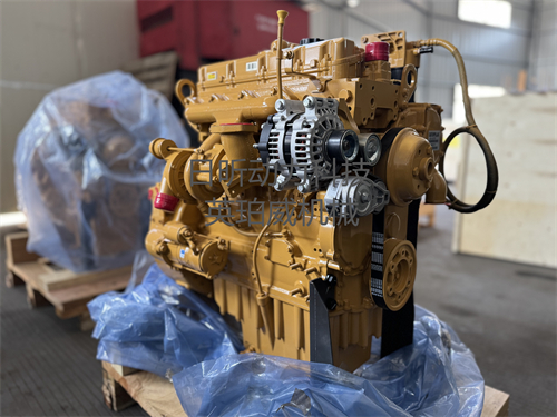 卡特3056e發(fā)動(dòng)機(jī)排氣管冒白煙有幾種情況？