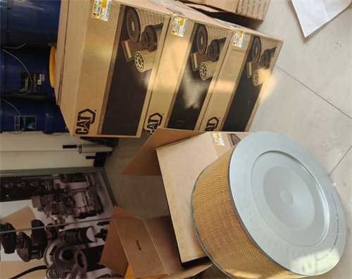 卡特彼勒CAT發(fā)動機(jī)的“空氣衛(wèi)士”：226 - 2779空氣濾清器