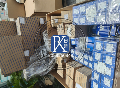 京城重工高空作業(yè)平臺(tái)的“心臟”守護(hù)者：珀金斯發(fā)動(dòng)機(jī)原廠零配件服務(wù)揭秘