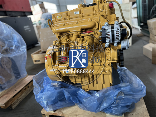 卡特彼勒C4.4發(fā)動機(jī)總成‌‌‌‌‌三級過濾系統(tǒng)‌