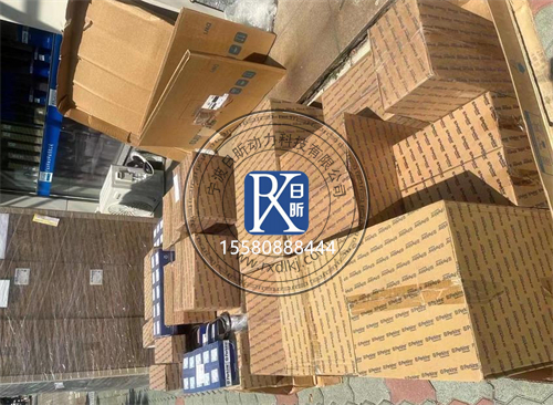 特雷克斯TLB820裝載機(jī)珀金斯發(fā)動(dòng)機(jī)，這些保養(yǎng)維修干貨你必須知道！