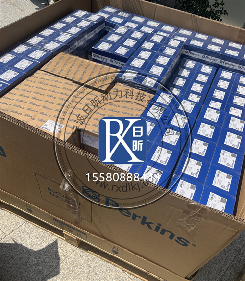 柳工CLG375B3滑移裝載機珀金斯柴油機“養(yǎng)護(hù)秘籍”全公開