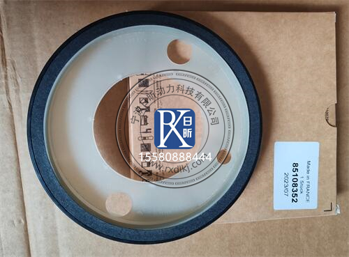 揭秘沃爾沃柴油發(fā)動機(jī)3825169前油封：守護(hù)引擎的關(guān)鍵防線